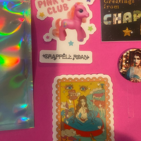 CHAPPELL ROAN PINK PONY
CLUB PROMO SET MINT !! - Picture 3 of 8